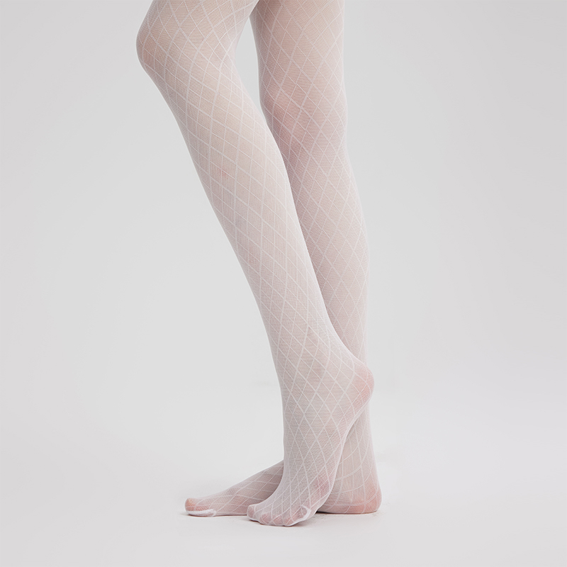 Diamond pattern mesh tights